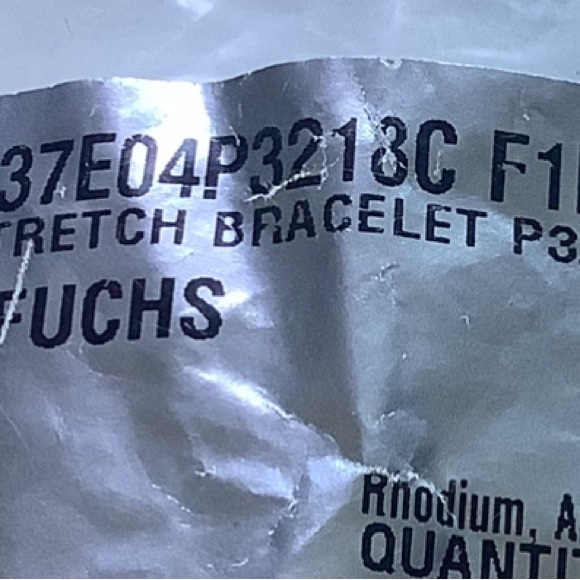 SWAROVSKI Vintage Crystal Lightning Stretch Bracelet Set of 3. Fuchsia/Hot Pink - Picture 4 of 4